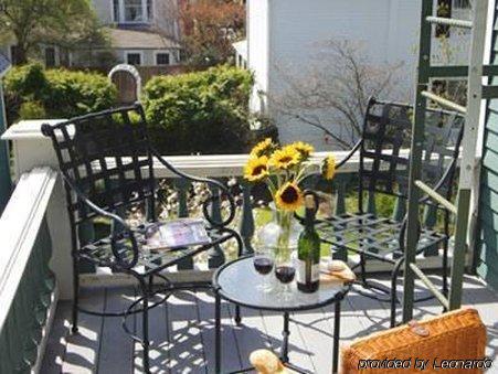 Sarah Kendall House Newport Room photo