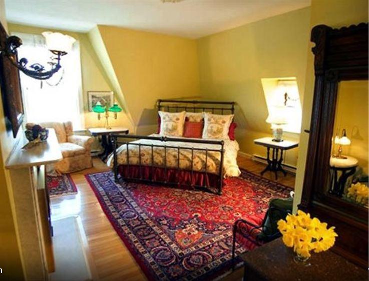 Sarah Kendall House Newport Room photo